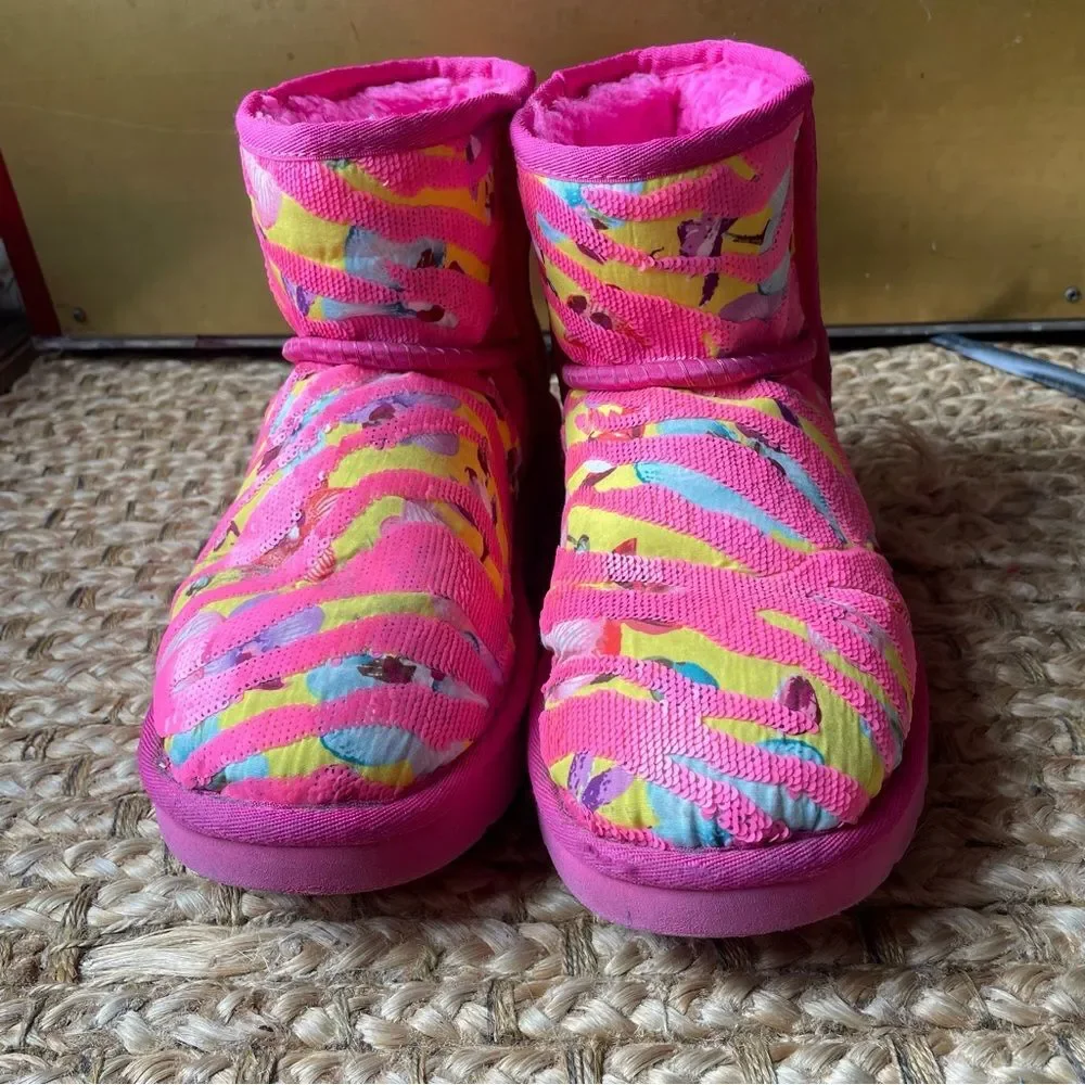 Ugg Women’s Classic Mini Tiger Flower Women's Boots Pink/Yellow (Size 8)